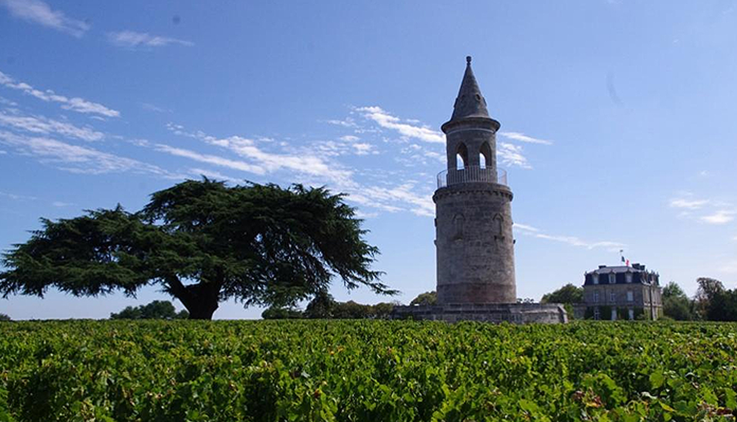 Château la Tour de By